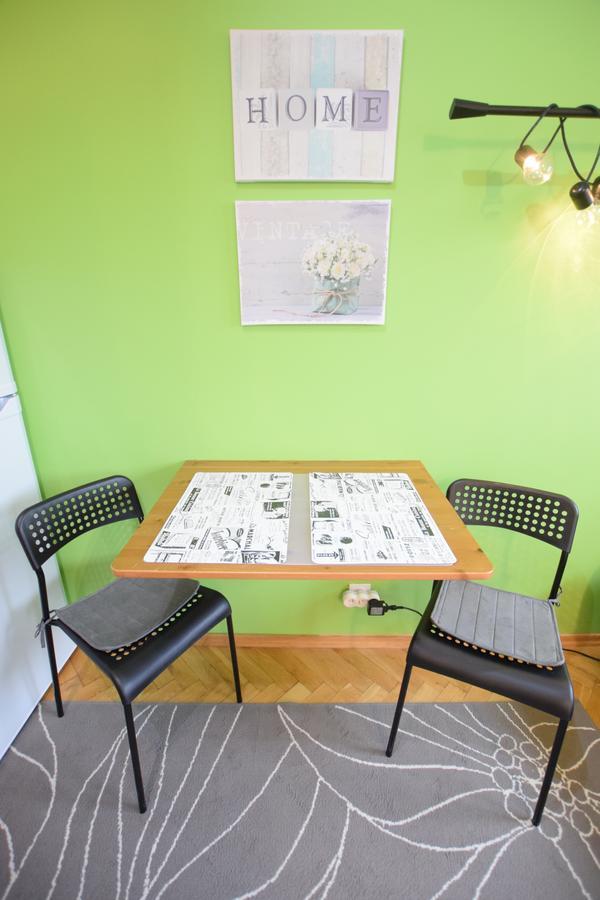 Elegant Apartment Chmielna Promenade Warsawa Bagian luar foto