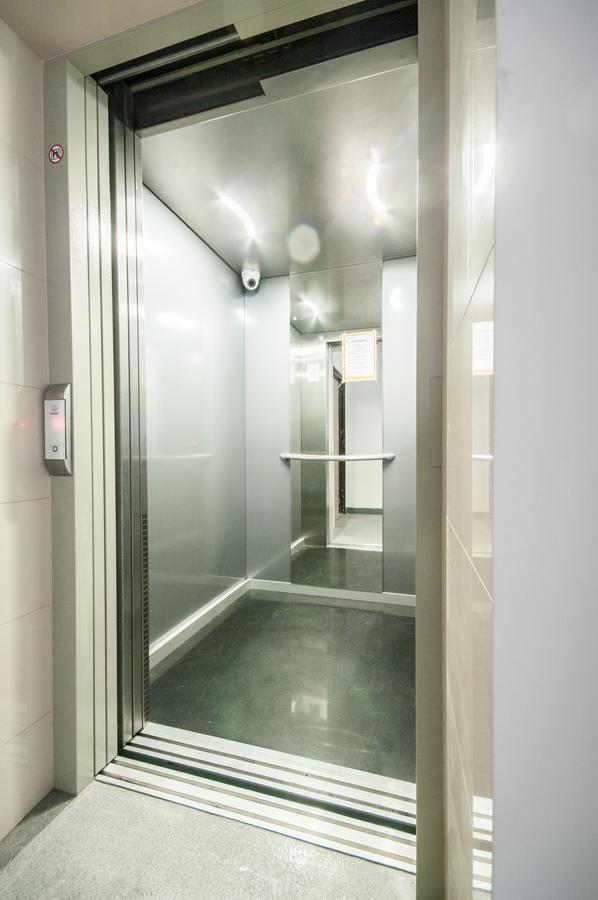Elegant Apartment Chmielna Promenade Warsawa Bagian luar foto